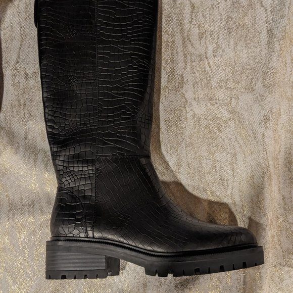 Paige - Bella Croc-Embossed Leather Riding Boots - Black -  NEW - Size 8… - Picture 5 of 10